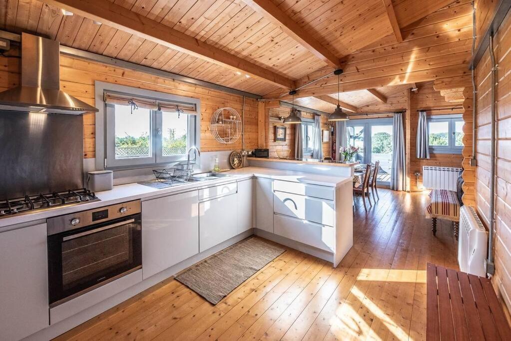 The Cabin, Parham Woodbridge Exteriör bild