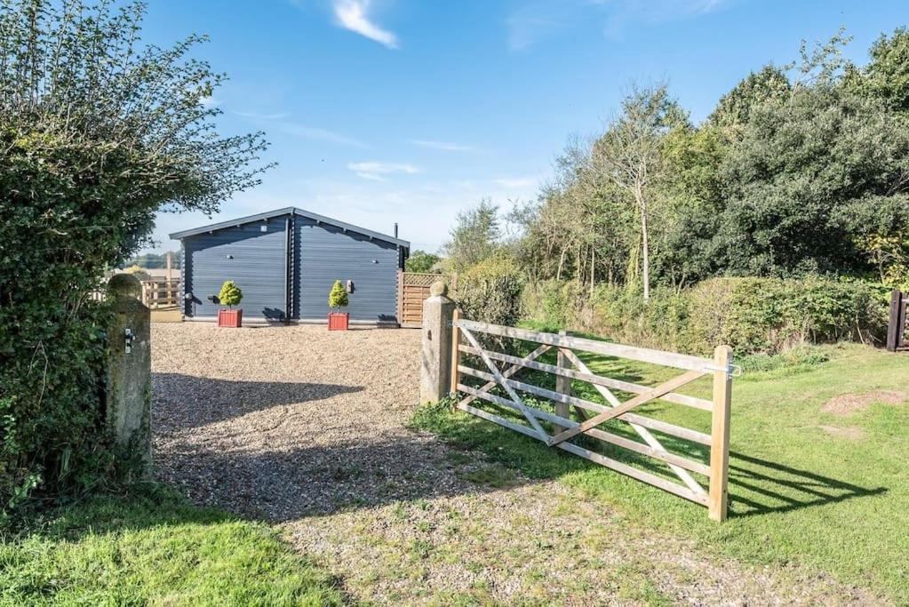 The Cabin, Parham Woodbridge Exteriör bild